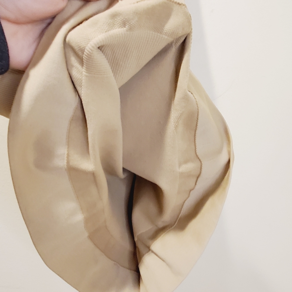 Camishaper beige slimmer shapewear - Picture 9 of 10